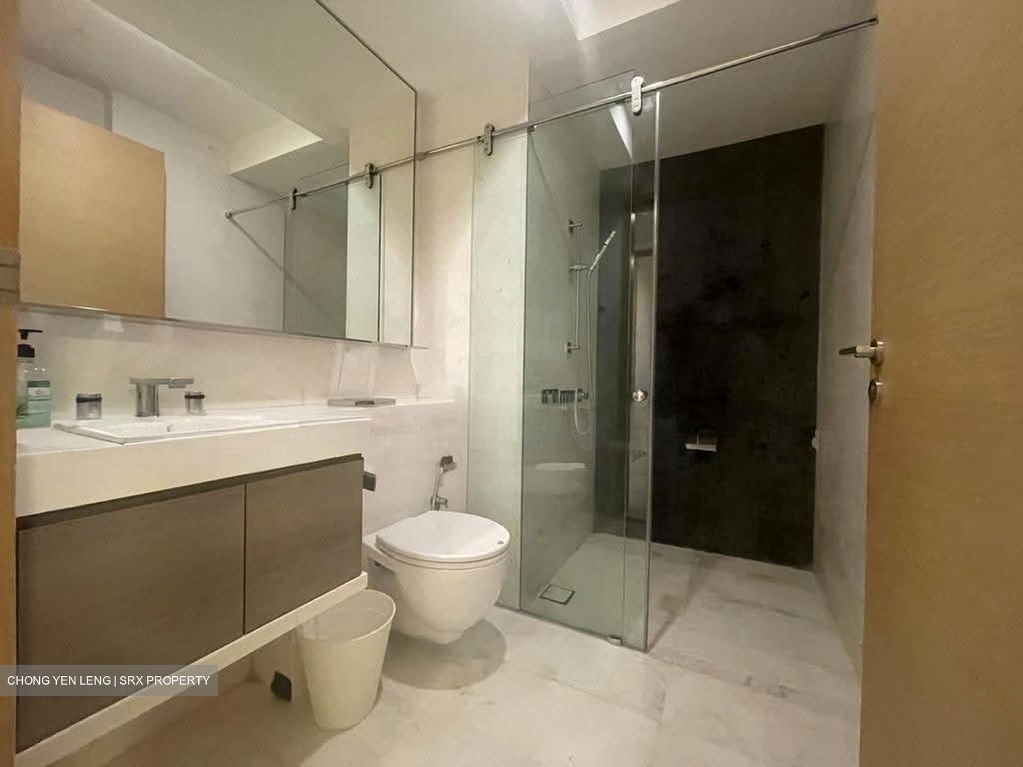 SilverSea (D15), Condominium #636213341